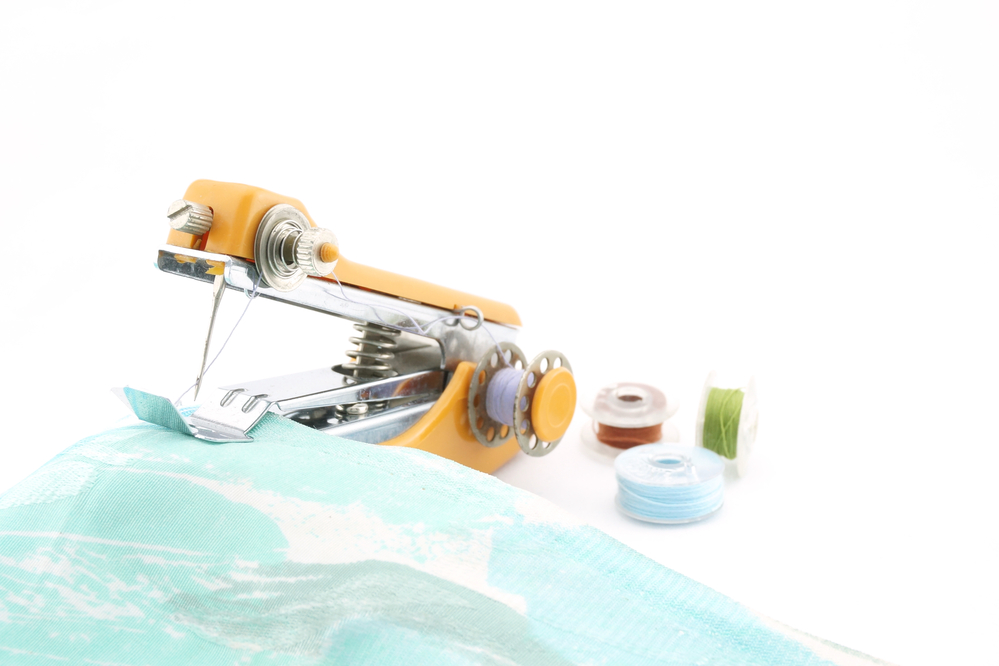 How to Use a Handheld Sewing Machine